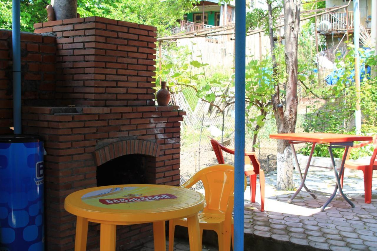 Lilia Guesthouse 西格纳吉 外观 照片