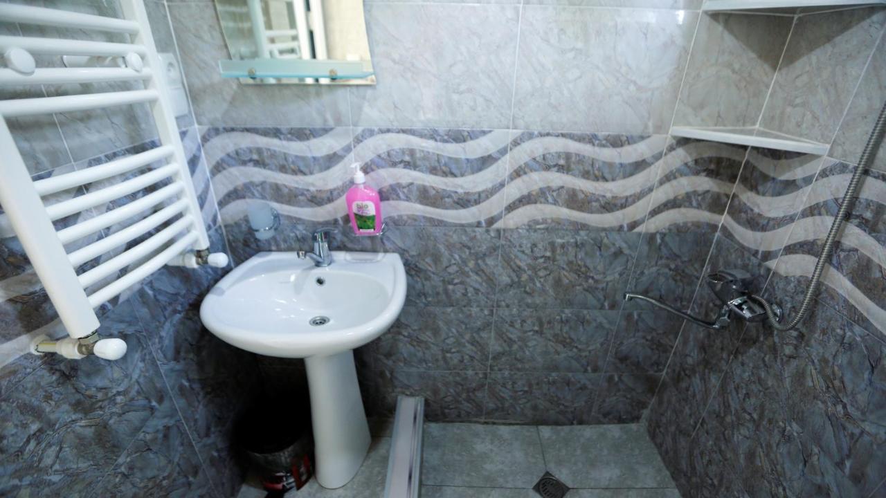 Lilia Guesthouse 西格纳吉 外观 照片